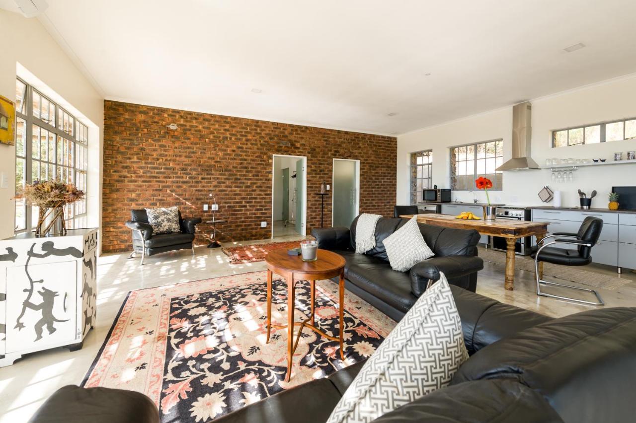 Amberg Country Estate Guest House Paarl Bagian luar foto