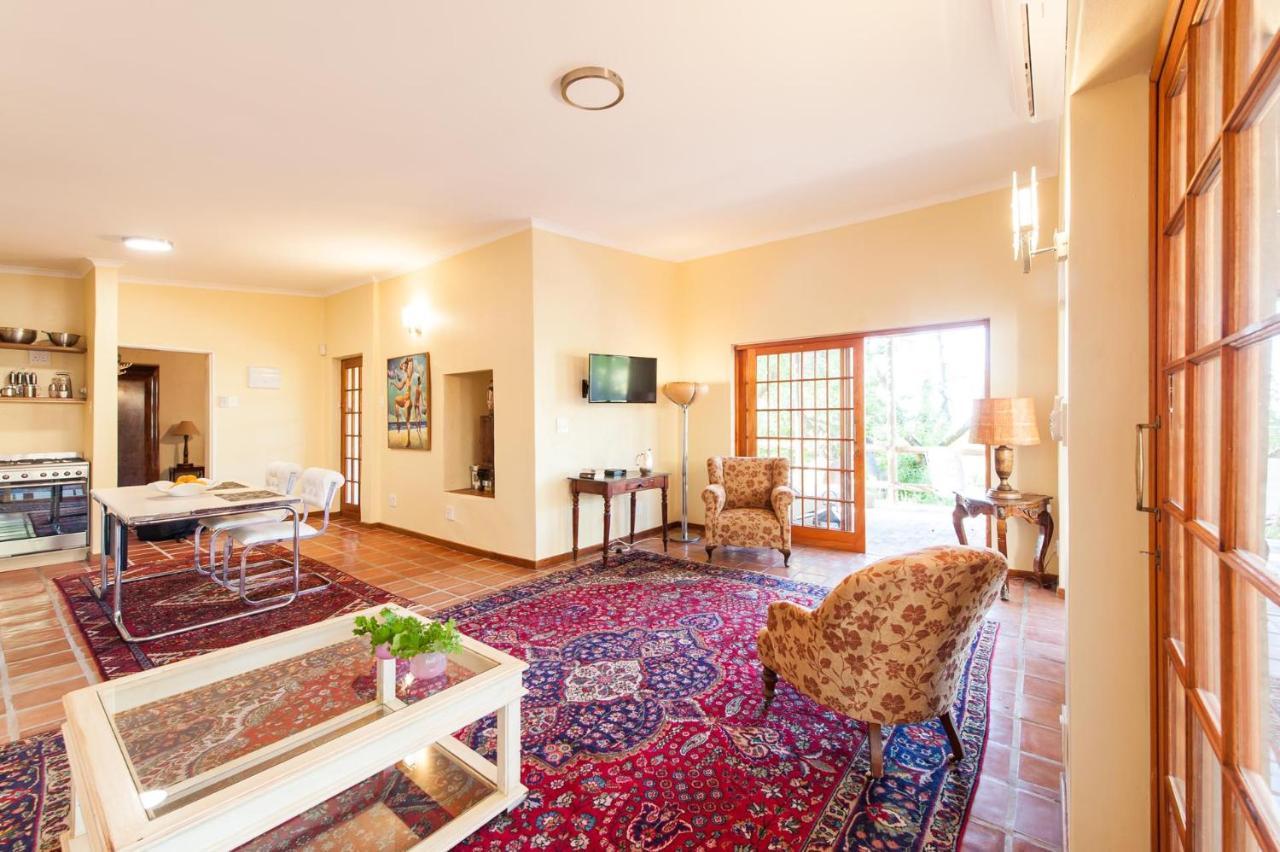 Amberg Country Estate Guest House Paarl Bagian luar foto