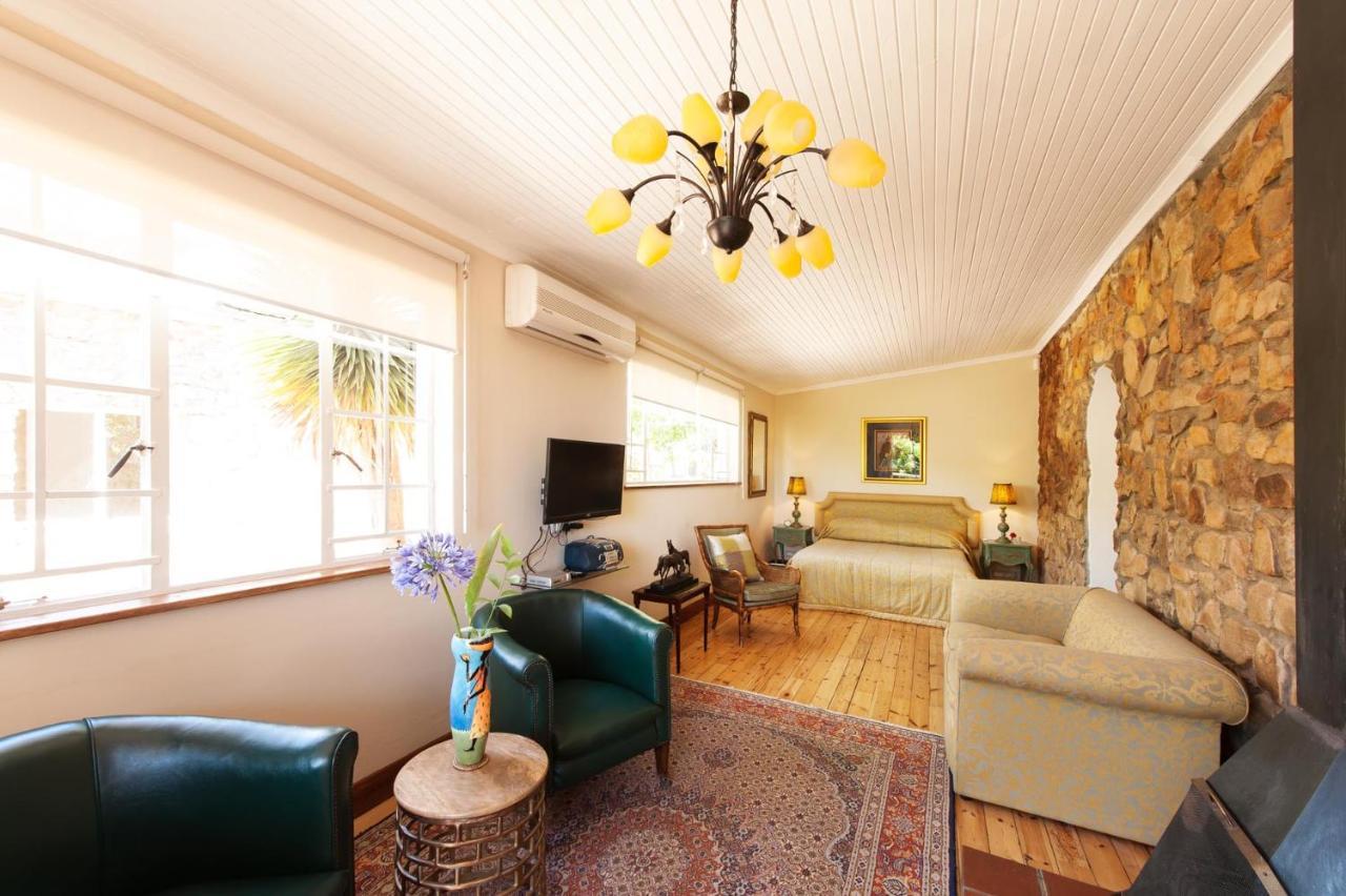 Amberg Country Estate Guest House Paarl Bagian luar foto