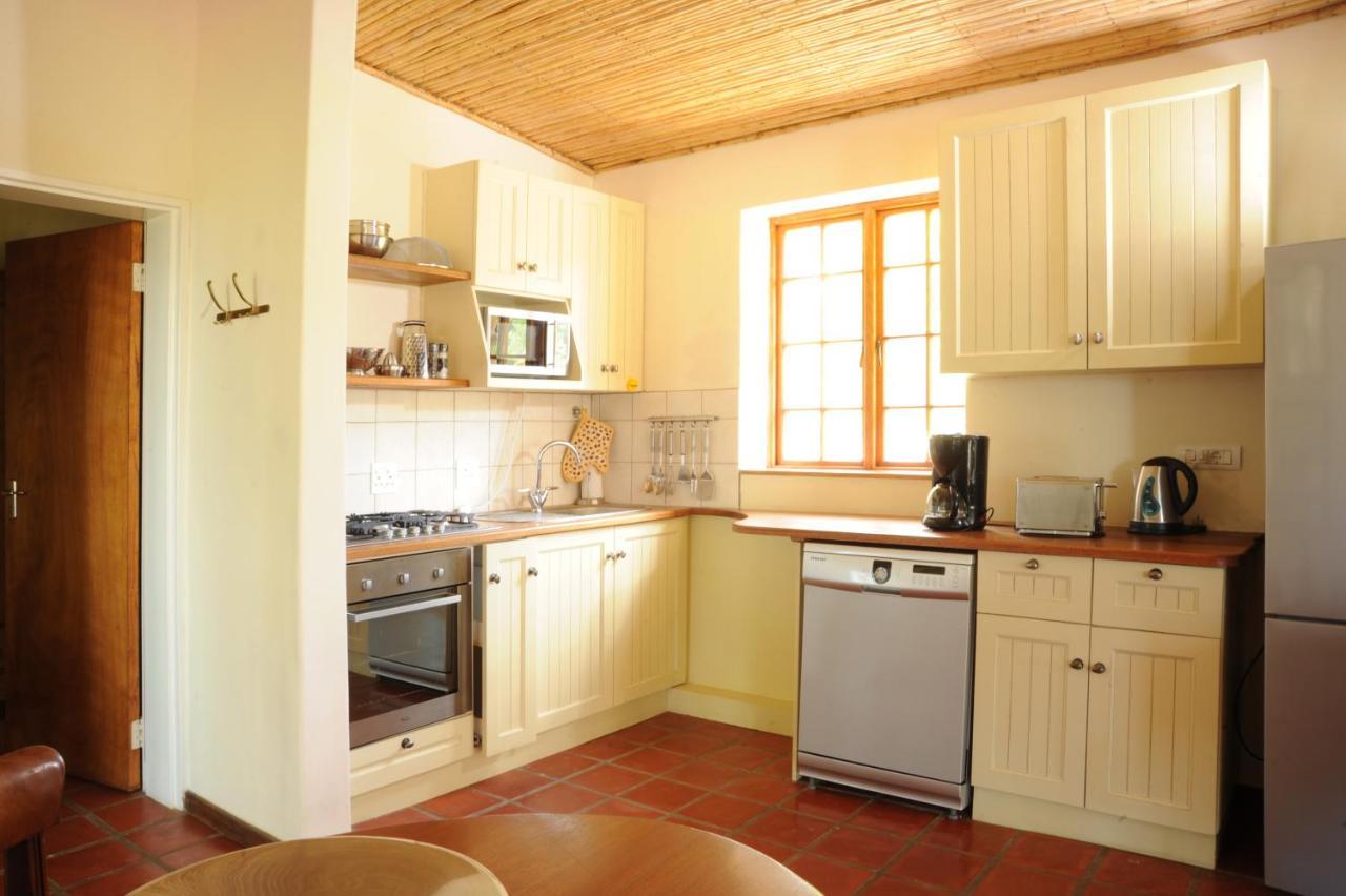 Amberg Country Estate Guest House Paarl Bagian luar foto