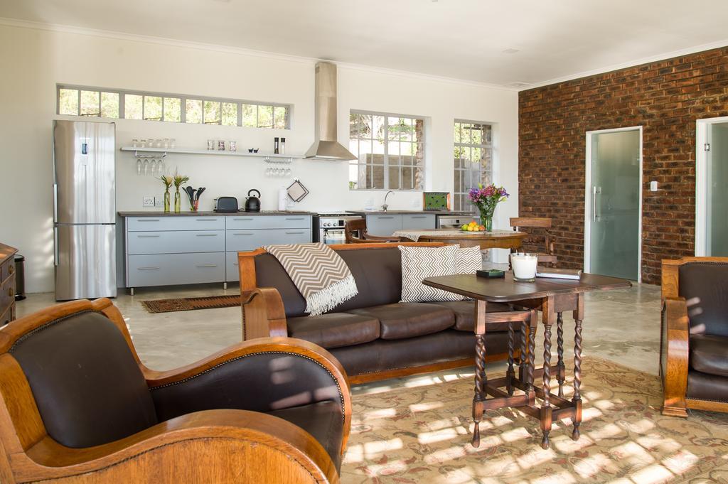 Amberg Country Estate Guest House Paarl Bagian luar foto